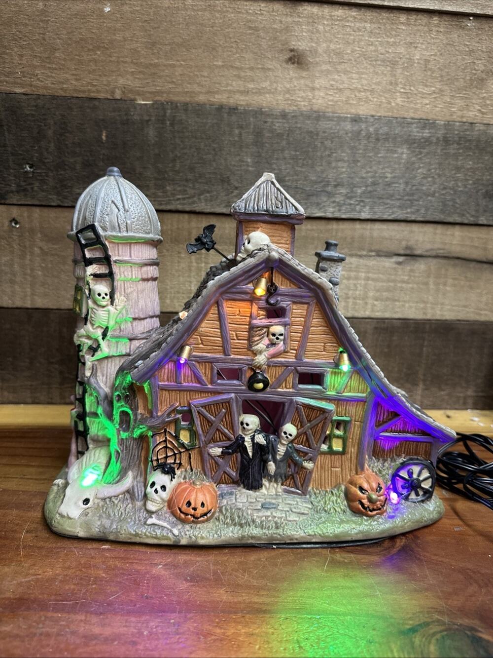 FG Square Halloween Village Haunted Silo In Box
